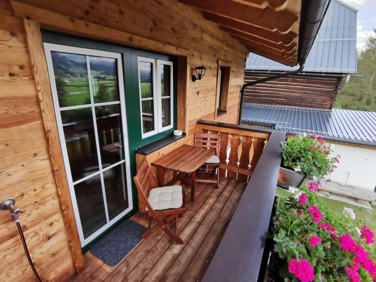 Bruecklerhof Apartment Haus im Ennstal Bagian luar foto